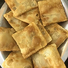 Pastel de frango com catupiry